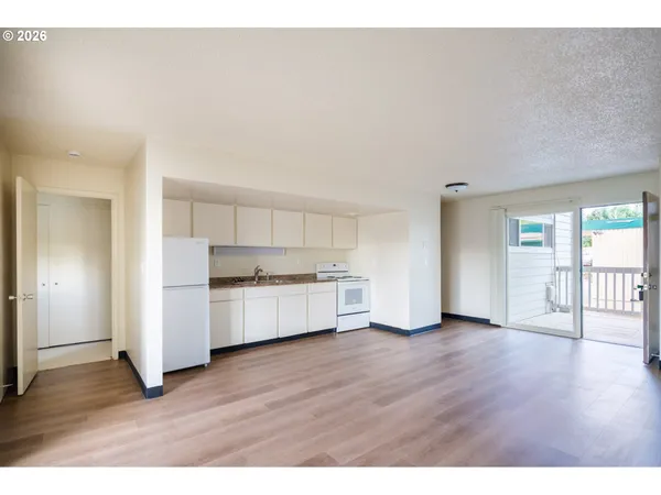 $2,350,000 | 160 Whitman Street South, Monmouth, OR 97361