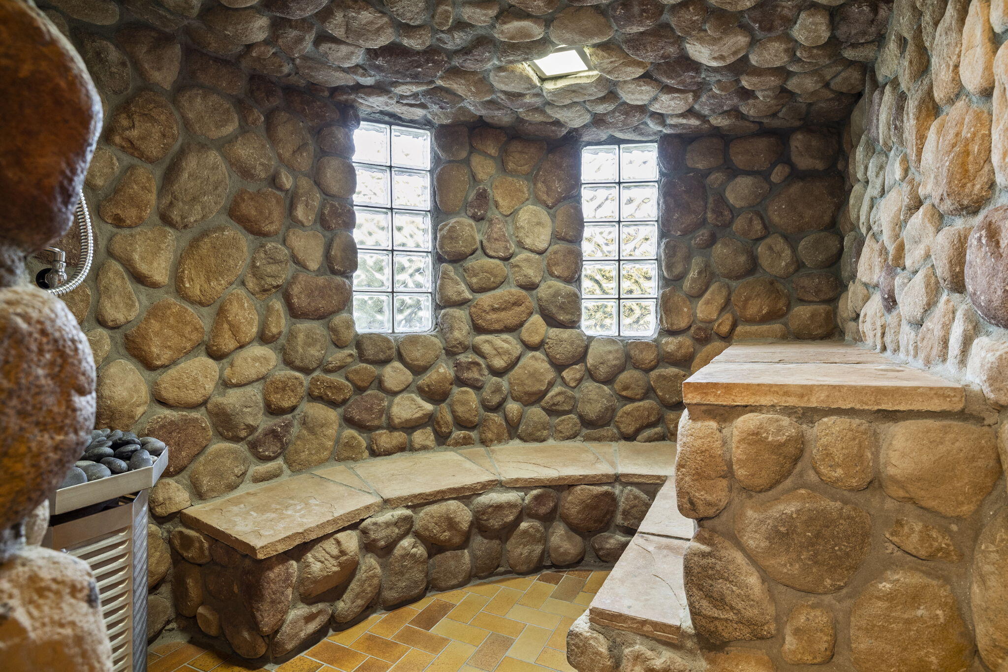 850 Baldwin Road Ojai, CA 93023 - Photo 9 of 50 9-web-or-mls-UpmarketMedia_850Bald-243