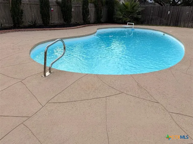 $385,000 | 116 Northampton Circle, Victoria, TX 77904