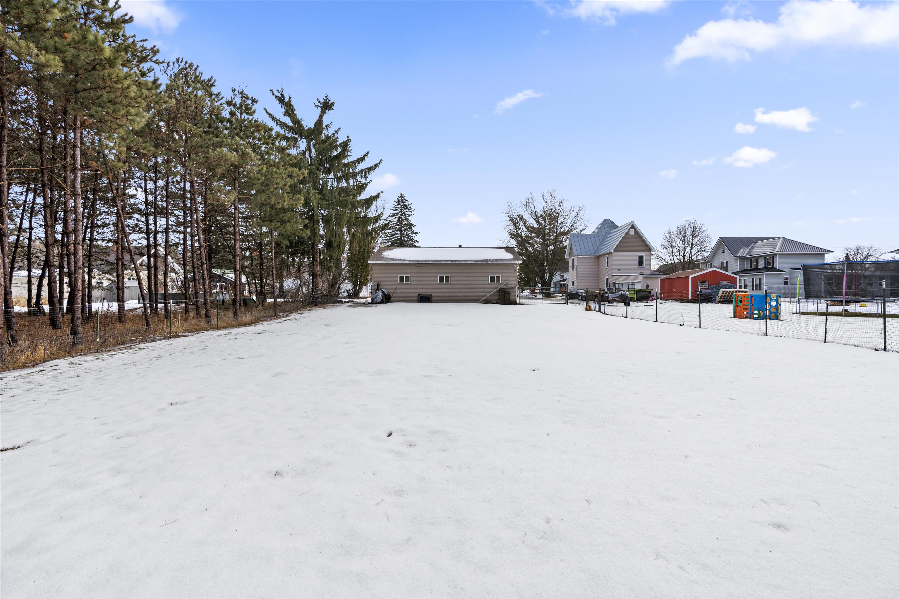 703 Depot Street Manawa, WI 54949 - Photo 12 of 40