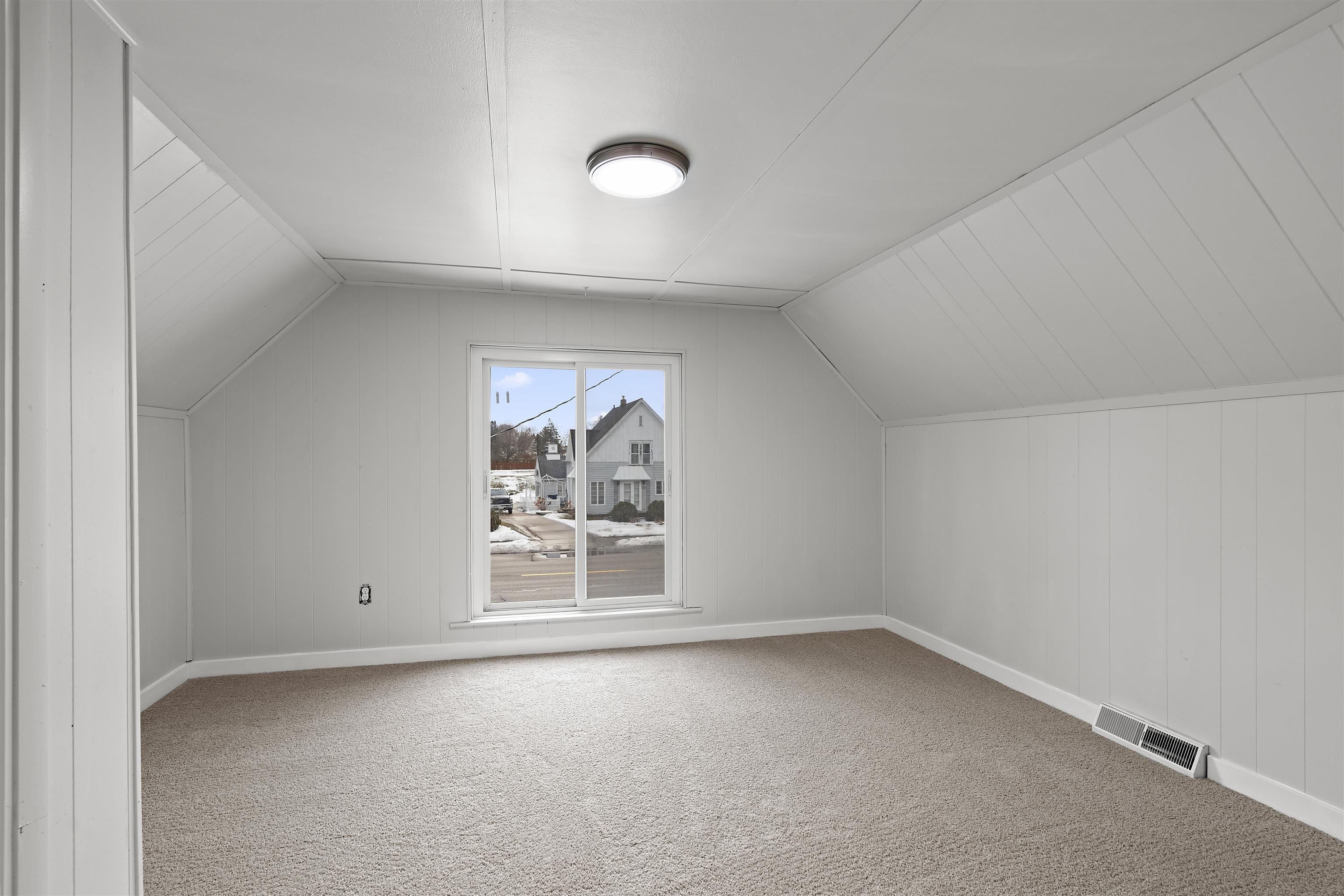 703 Depot Street Manawa, WI 54949 - Photo 31 of 40