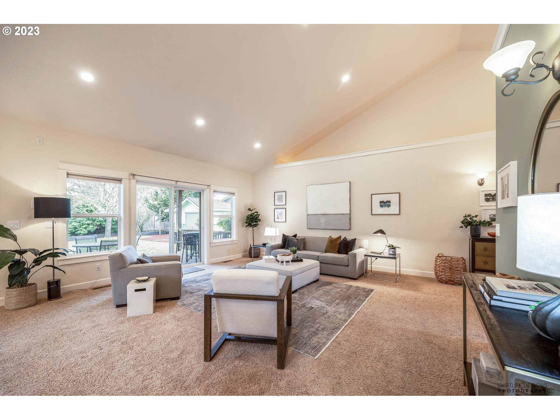 84 Federal Lane Eugene, OR 97404 - Photo 16 of 32 a living room with furniture and a large window