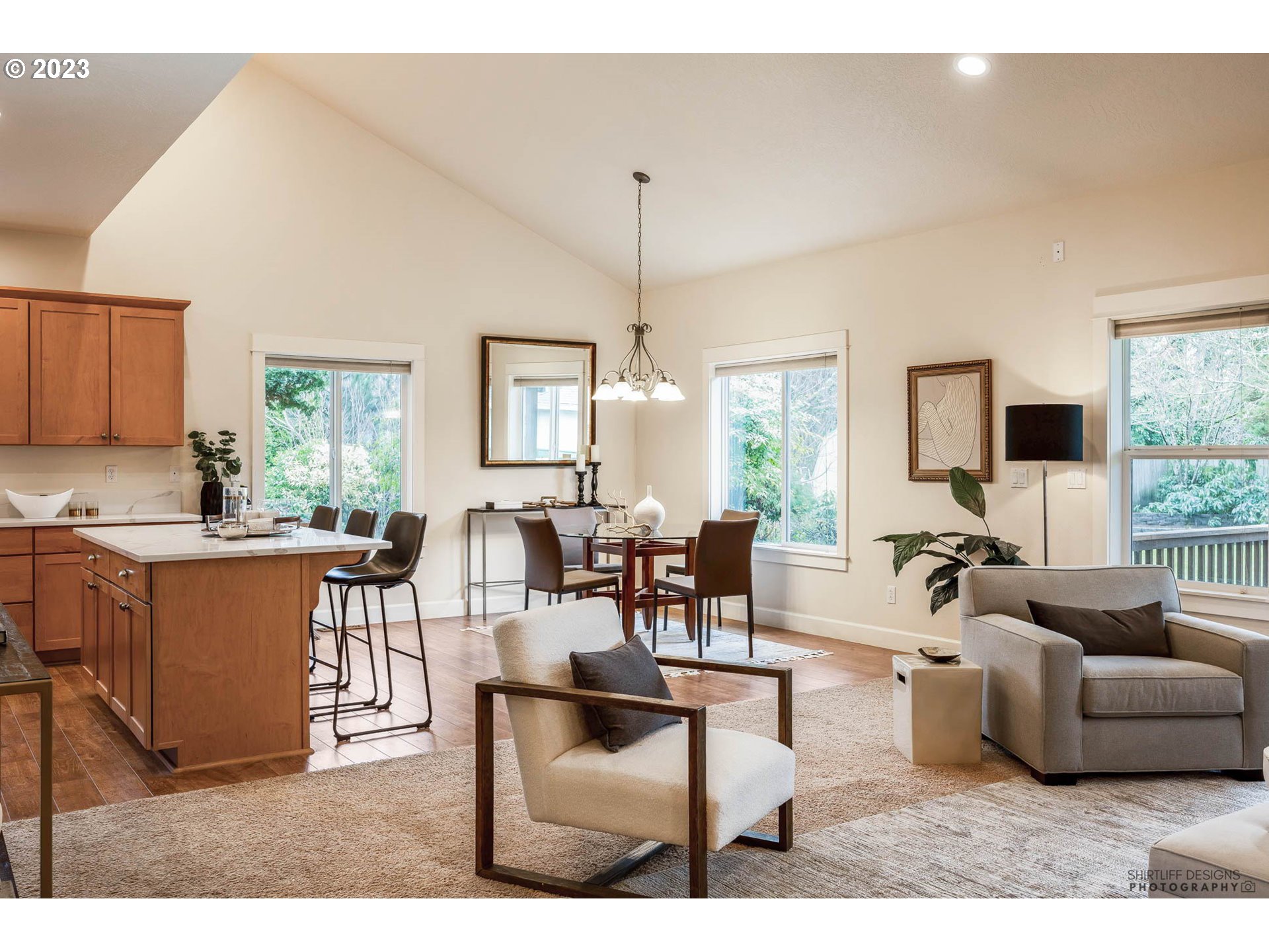 84 Federal Lane Eugene, OR 97404 - Photo 10 of 32 a living room with furniture dining table and a window