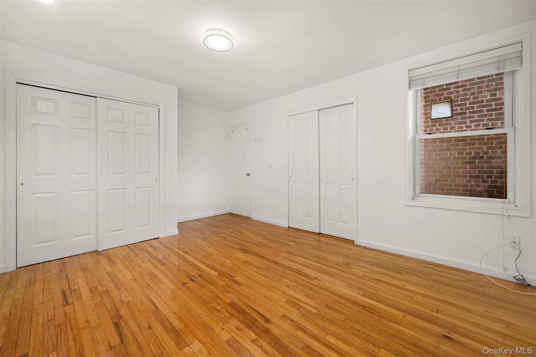 444 Middle Neck Road, Unit 1R Great Neck, NY 11023 - Photo 14 of 21 Gallery Image 14