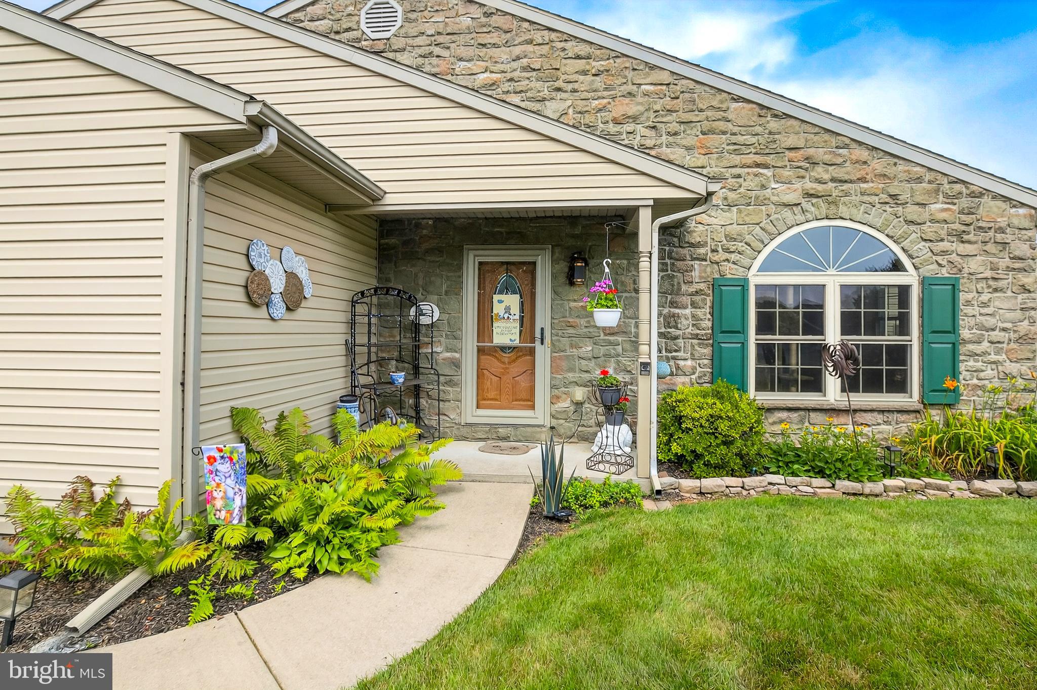522 Foggy Bottom Road Ephrata, PA 17522 - Photo 2 of 22 Gallery Image 2