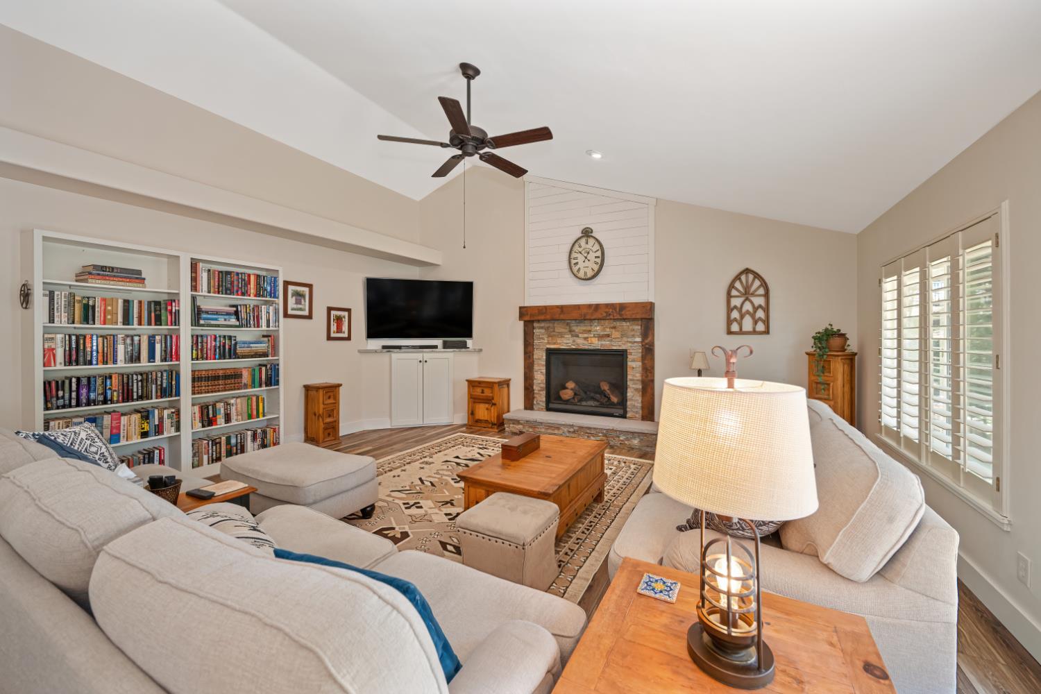 4032 Vega Loop Shingle Springs, CA 95682 - Photo 25 of 58