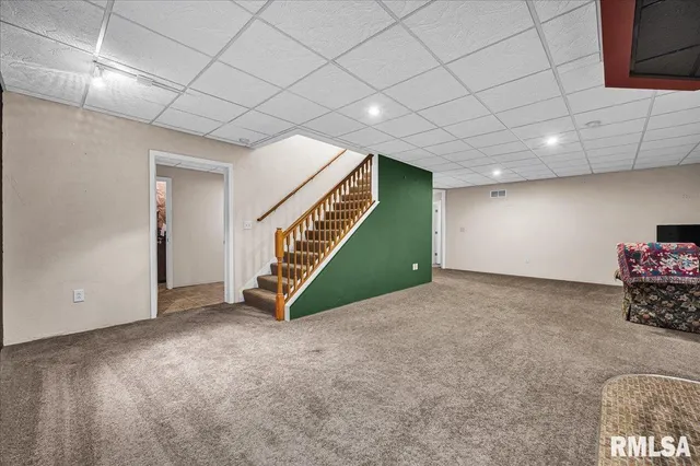 $355,000 | 303 Sycamore Trail, Chillicothe, IL 61523