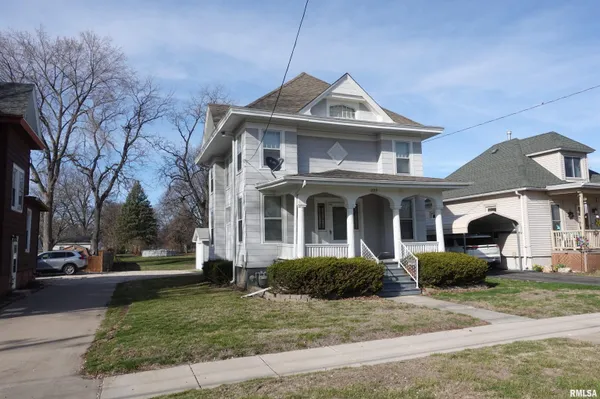 $69,900 | 1539 East Losey Street, Galesburg, IL 61401