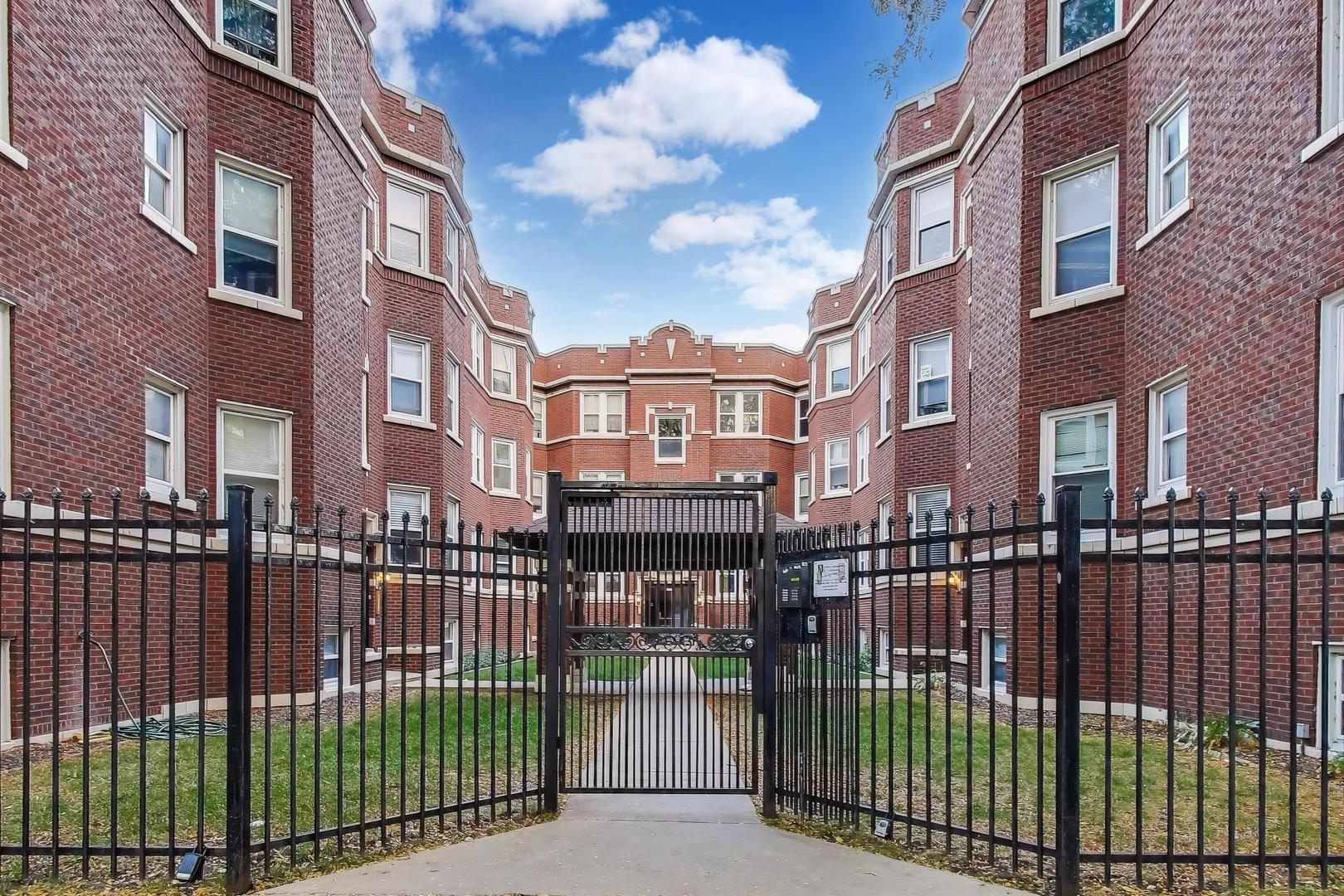 6421 North Greenview Avenue, Unit 2W Chicago, IL 60626 - Photo 20 of 23