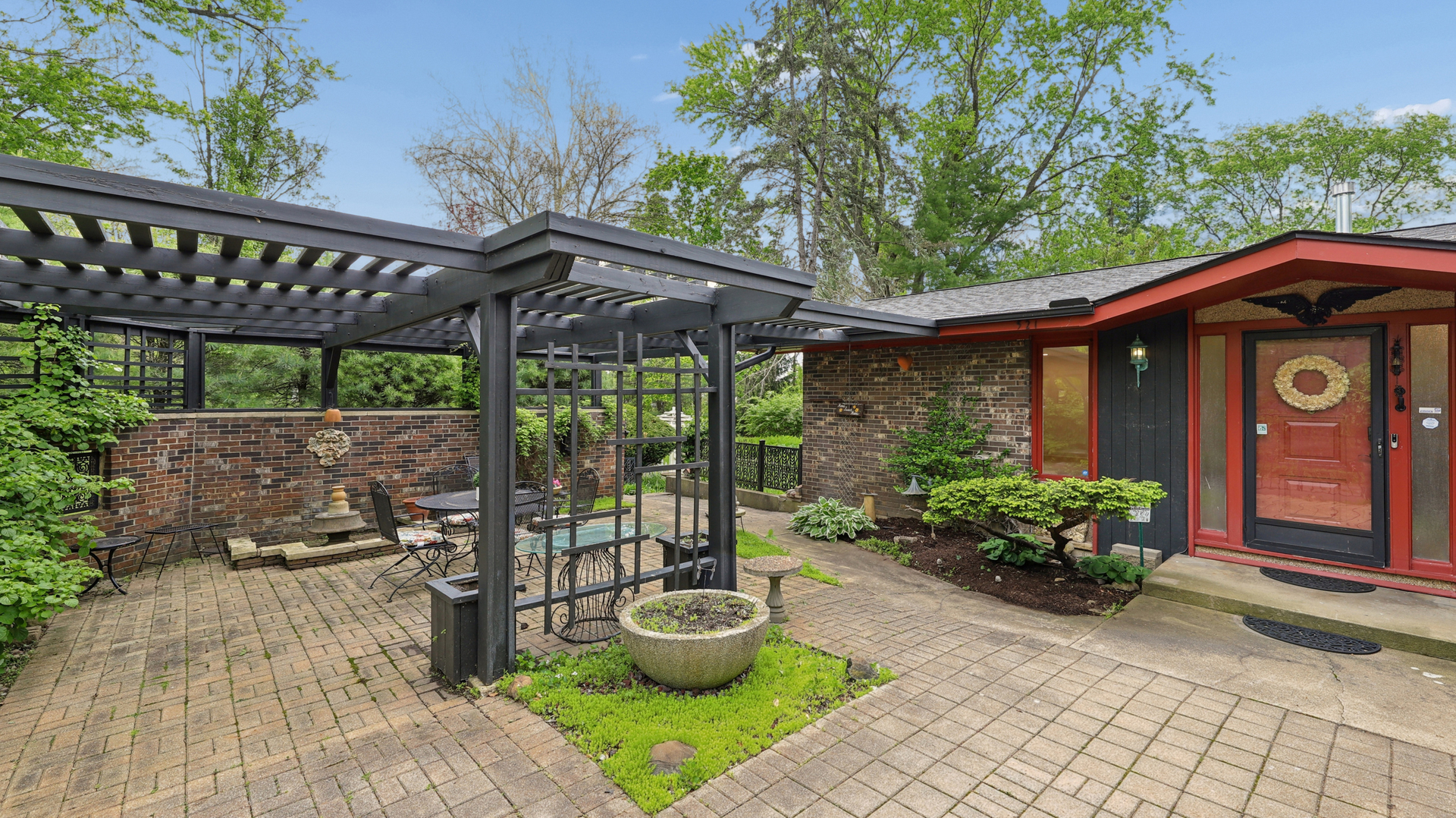 28W521 Purnell Road West Chicago, IL 60185 - Photo 5 of 39