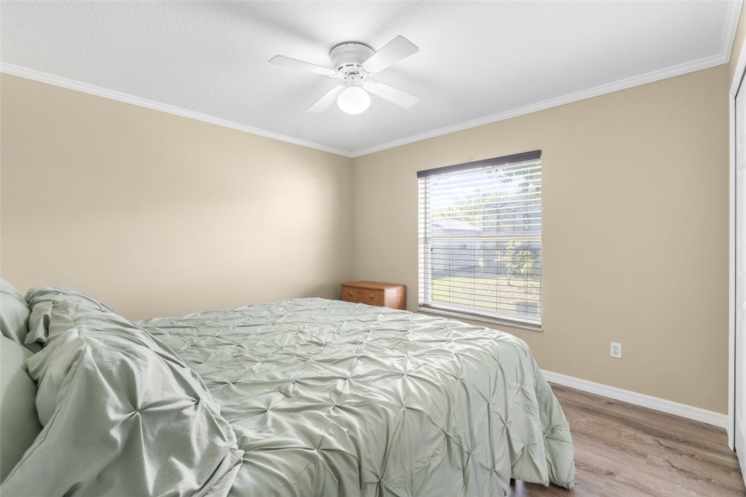 1276 Seahouse Street Sebastian, FL 32958 - Photo 20 of 36