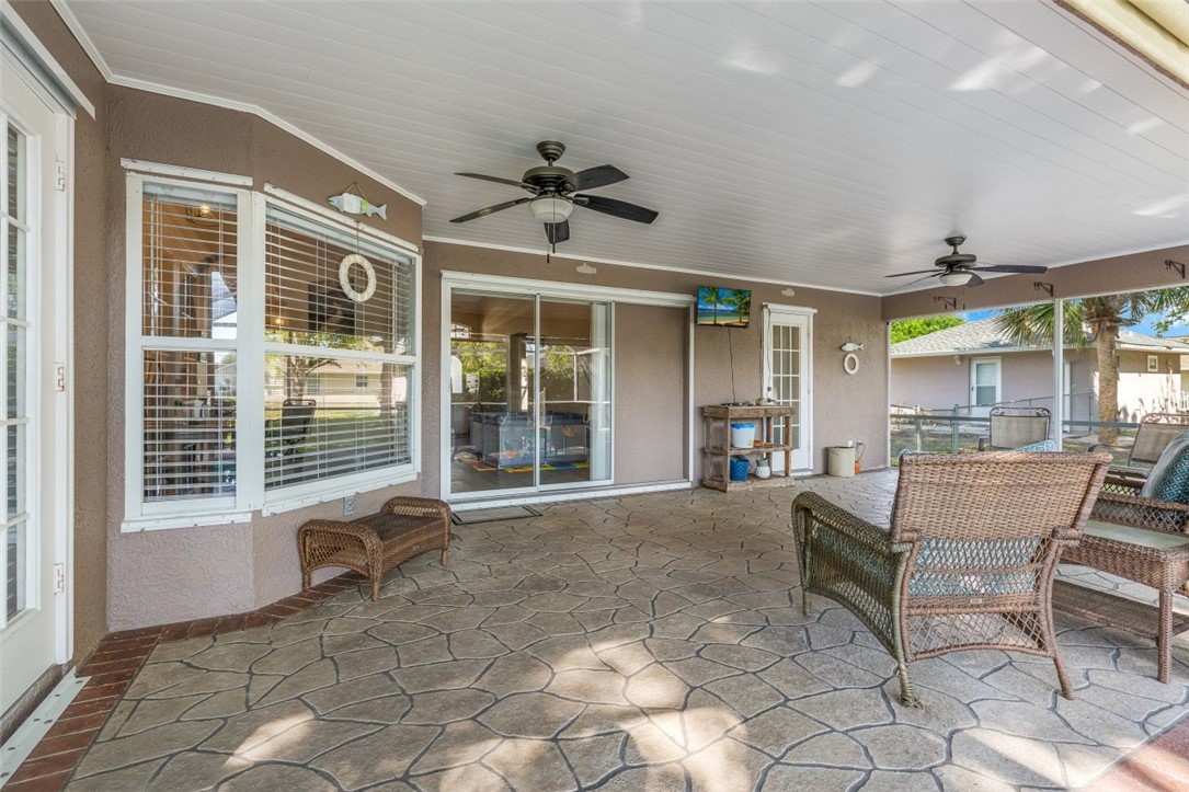 1276 Seahouse Street Sebastian, FL 32958 - Photo 25 of 36