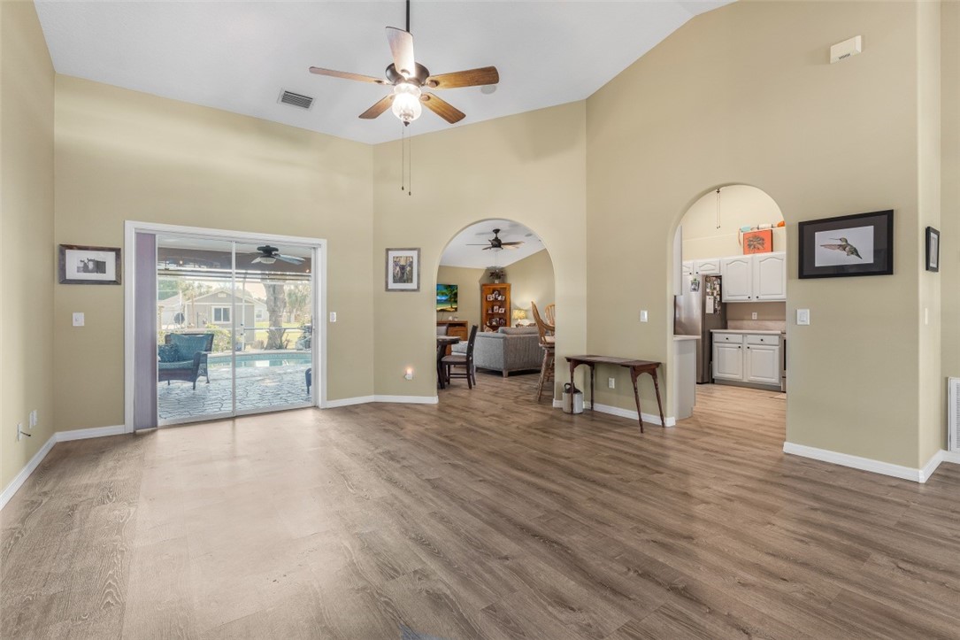 1276 Seahouse Street Sebastian, FL 32958 - Photo 7 of 36