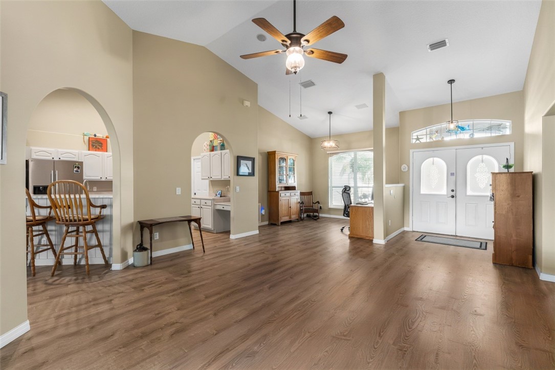 1276 Seahouse Street Sebastian, FL 32958 - Photo 9 of 36