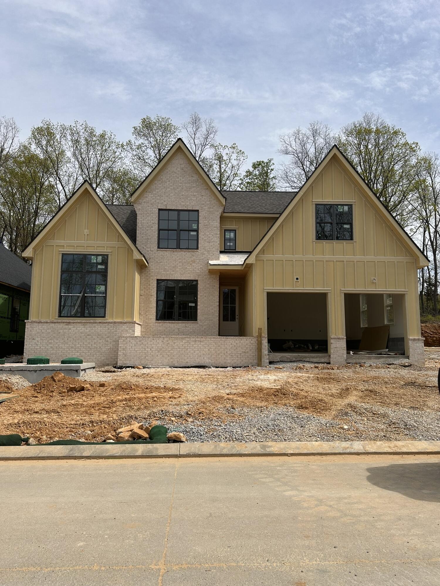 4730 Amethyst Road, Unit 913 Chattanooga, TN 37419 - Photo 1 of 28 IMG_4869