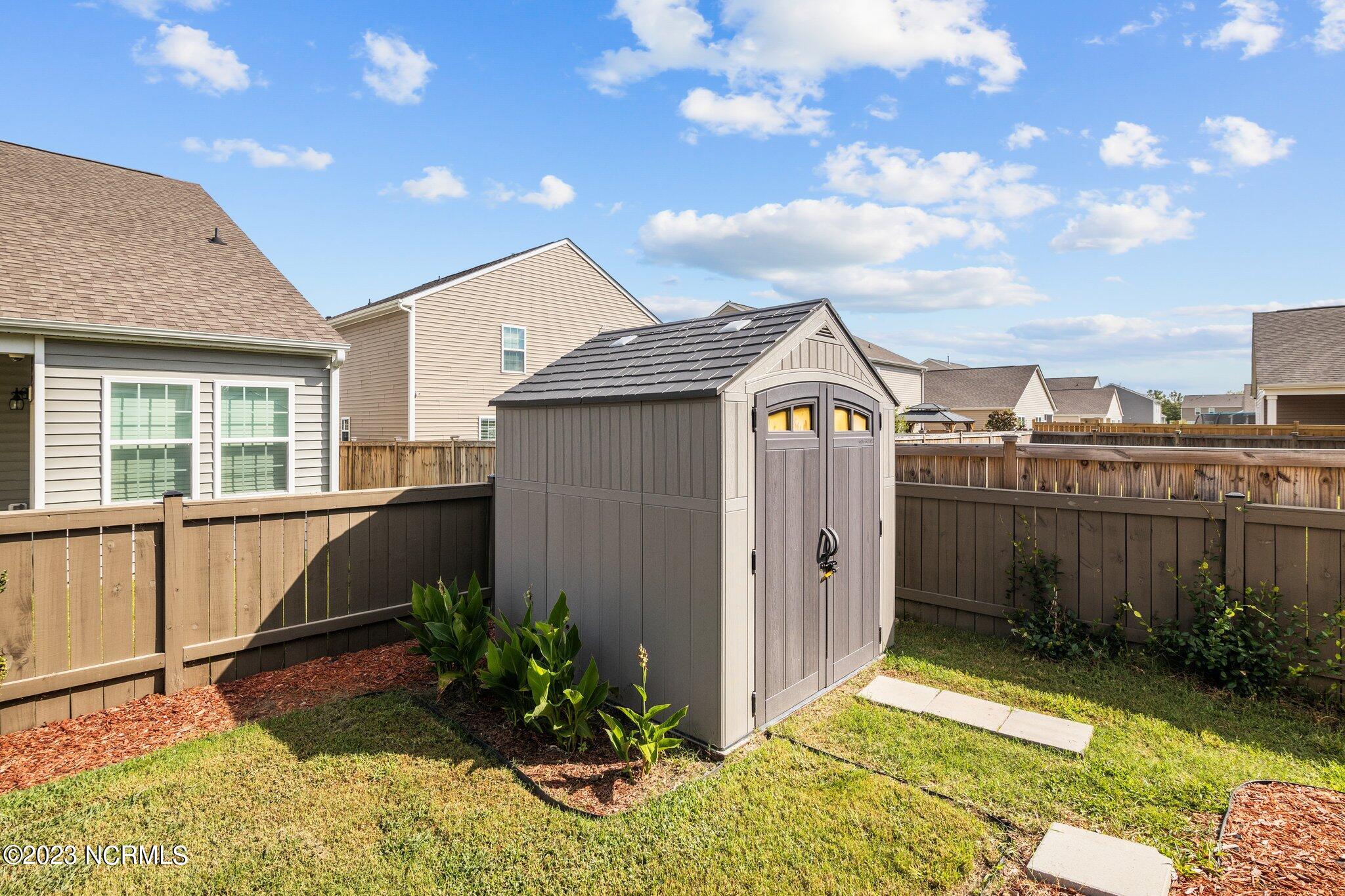 405 Frida Road New Bern, NC 28560 - Photo 12 of 68 12-web-or-mls-2I3A0005
