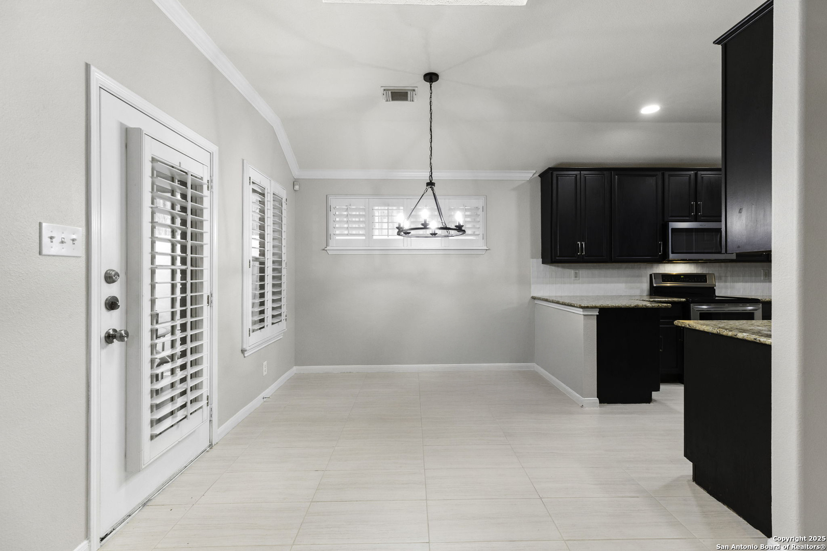 6607 Arbor Meadow Road San Antonio, TX 78256 - Photo 8 of 22