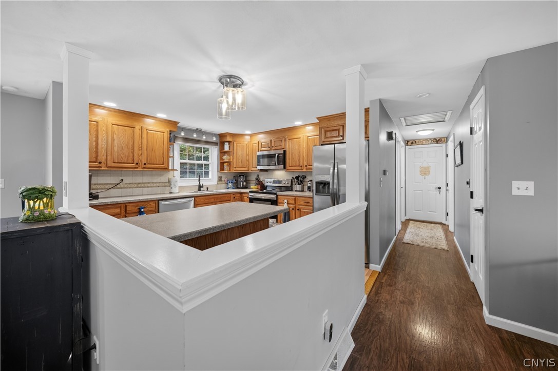 211 Juneway Drive Sullivan, NY 13037 - Photo 17 of 48
