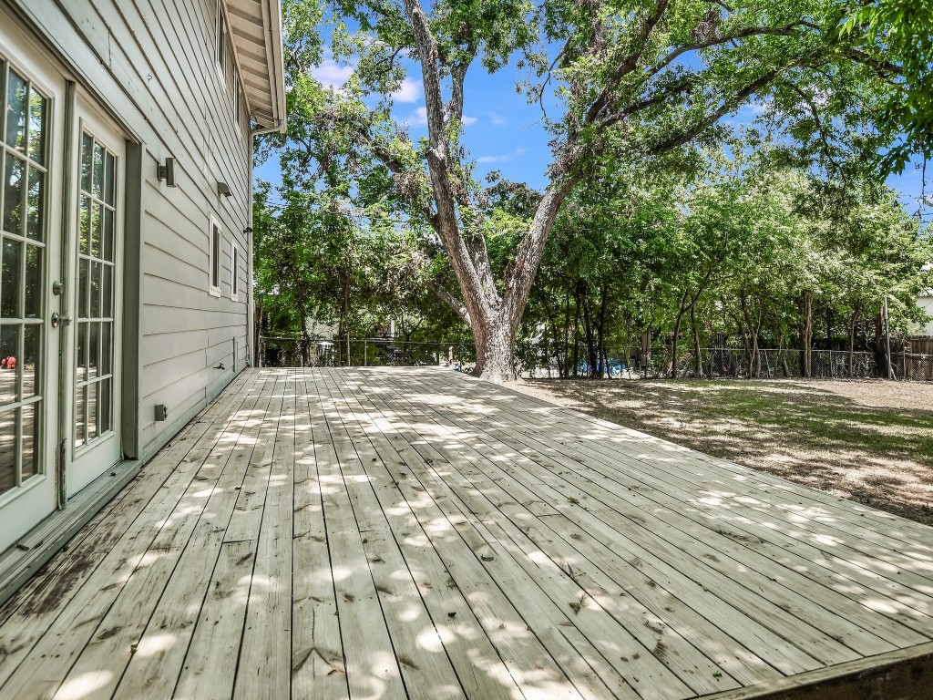 7617 Eastcrest Drive Austin, TX 78752 - Photo 18 of 20 a view of backyard with green space