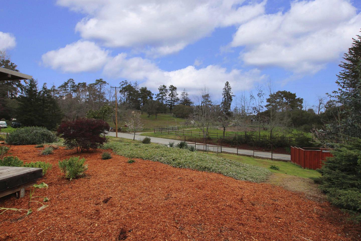 747 Calabasas Road Watsonville, CA 95076 - Photo 27 of 33
