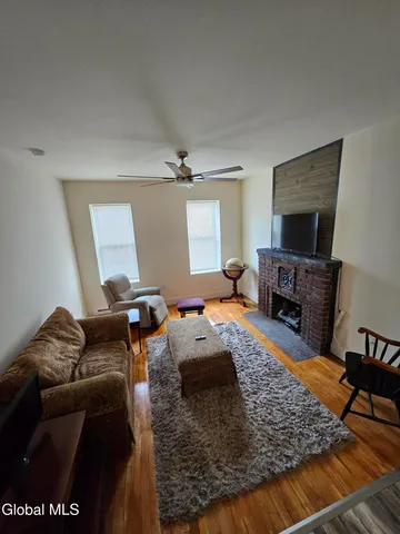 $269,900 | 762 Eastern Avenue, Schenectady, NY 12308