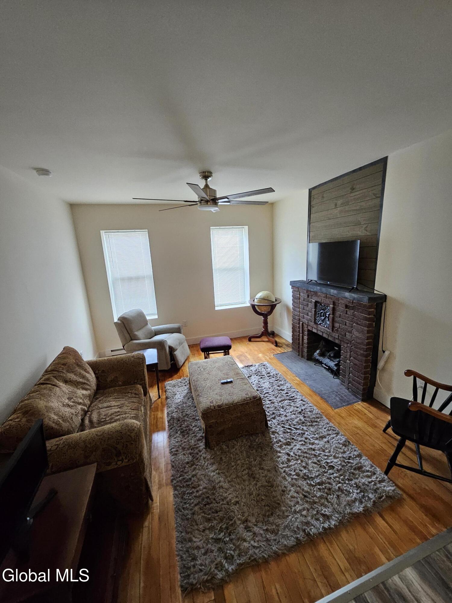 762 Eastern Avenue Schenectady, NY 12308 - Photo 26 of 34 1000054158