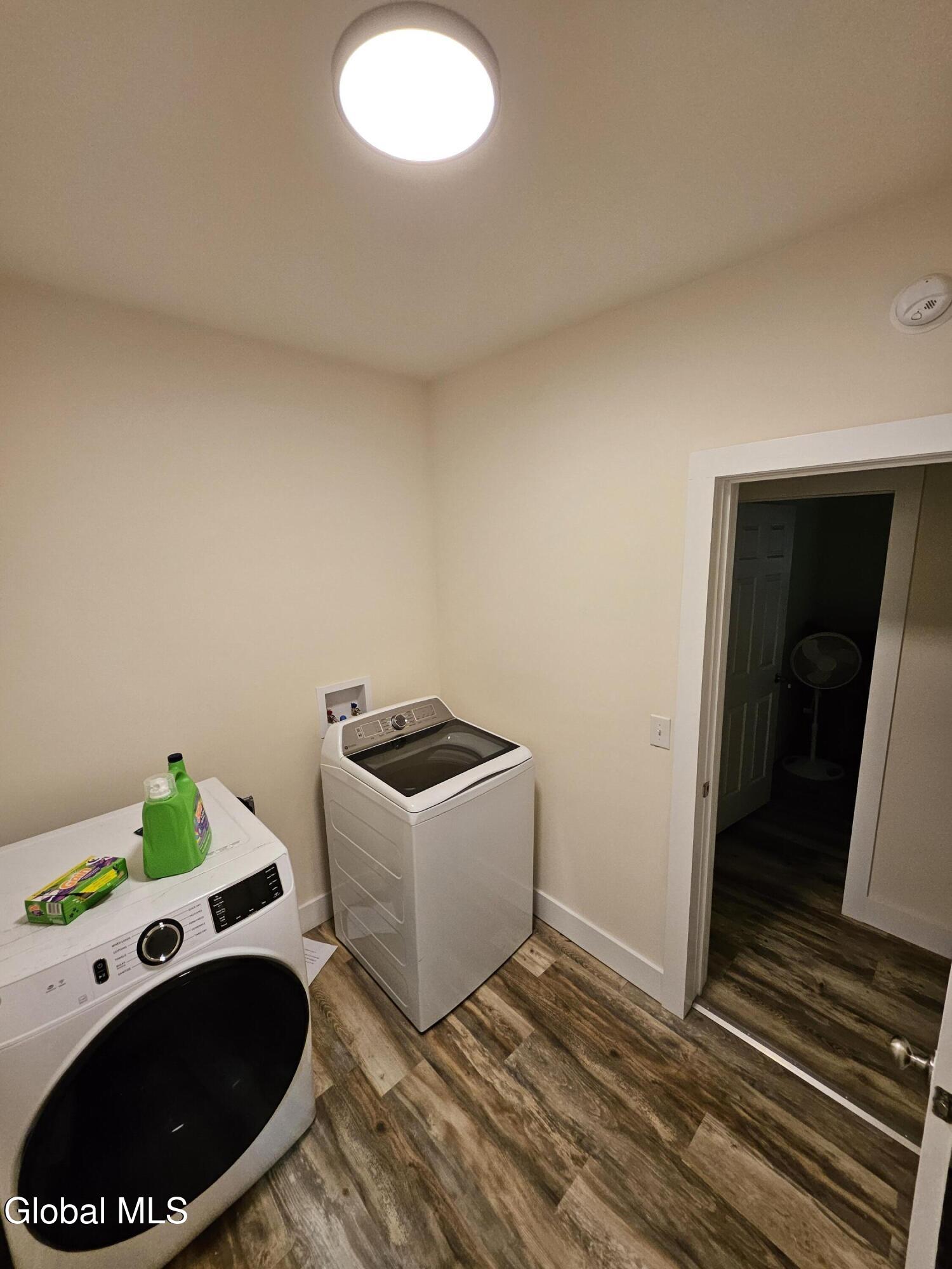 762 Eastern Avenue Schenectady, NY 12308 - Photo 29 of 34 1000054164