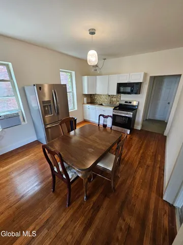 $269,900 | 762 Eastern Avenue, Schenectady, NY 12308