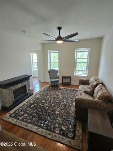 $269,900 | 762 Eastern Avenue, Schenectady, NY 12308