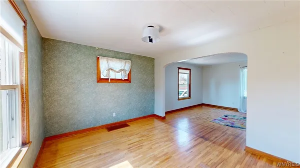 $149,900 | 207 Taber Place, North Tonawanda, NY 14120