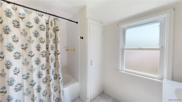 $149,900 | 207 Taber Place, North Tonawanda, NY 14120