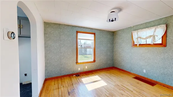 $149,900 | 207 Taber Place, North Tonawanda, NY 14120