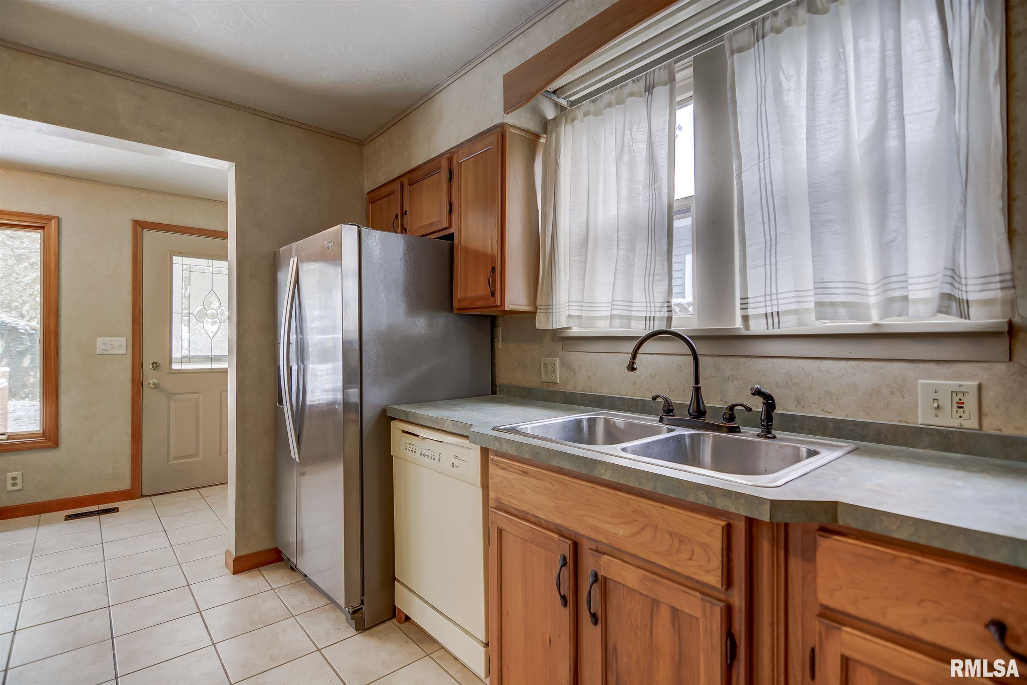 111 South State Street Springfield, IL 62704 - Photo 12 of 36