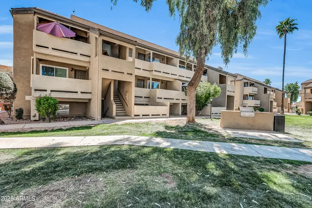 a view of a livingroom from a kitchen