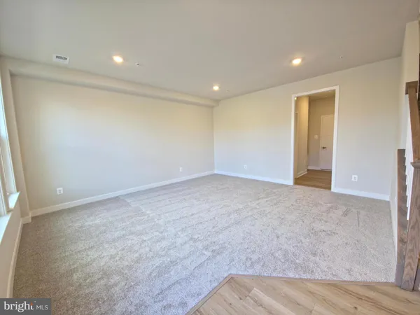 a view of empty room