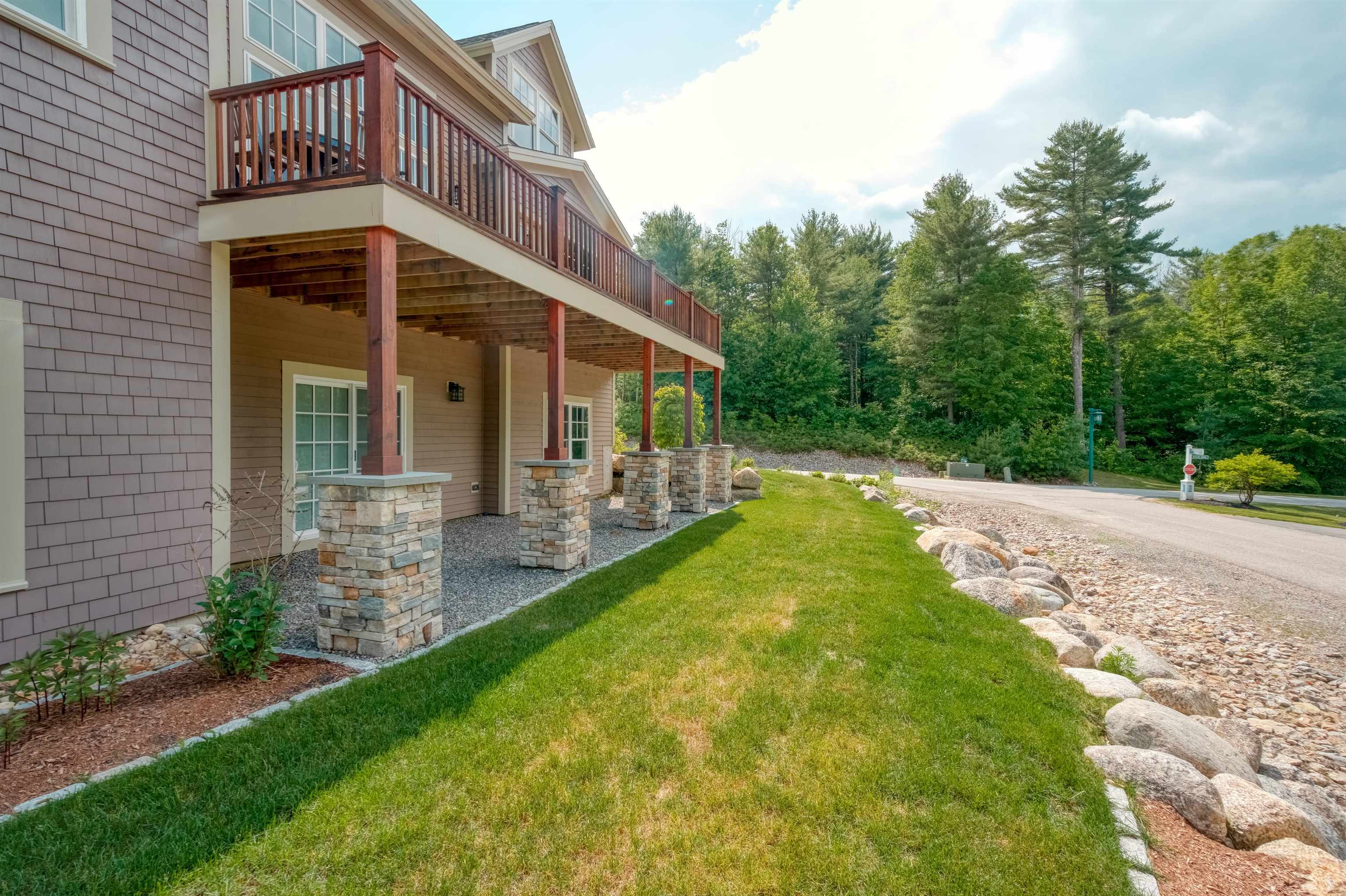 7 Yachtmen's Ridge Laconia, NH 03246 - Photo 32 of 40 Gallery Image 32