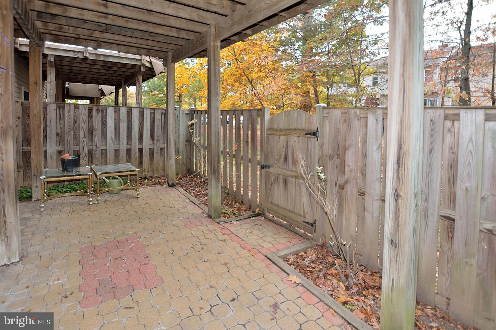 14857 Bolton Road Centreville, VA 20121 - Photo 21 of 24 Exterior (Rear)