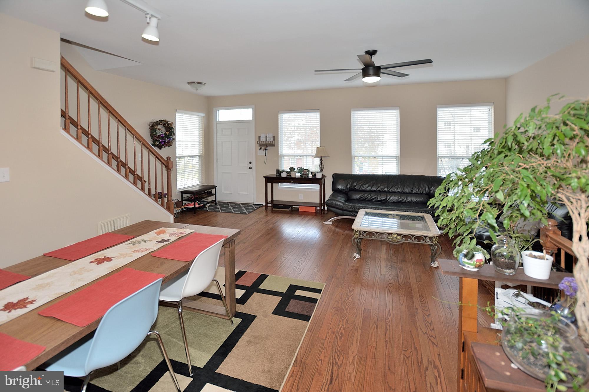 14857 Bolton Road Centreville, VA 20121 - Photo 8 of 24 Dining Room