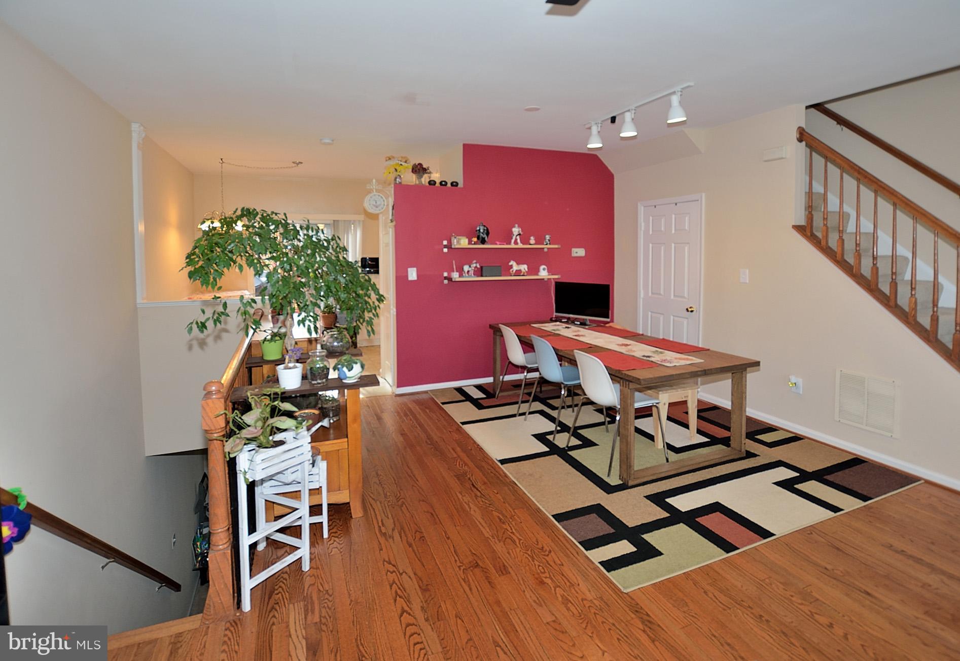 14857 Bolton Road Centreville, VA 20121 - Photo 9 of 24 Dining Room