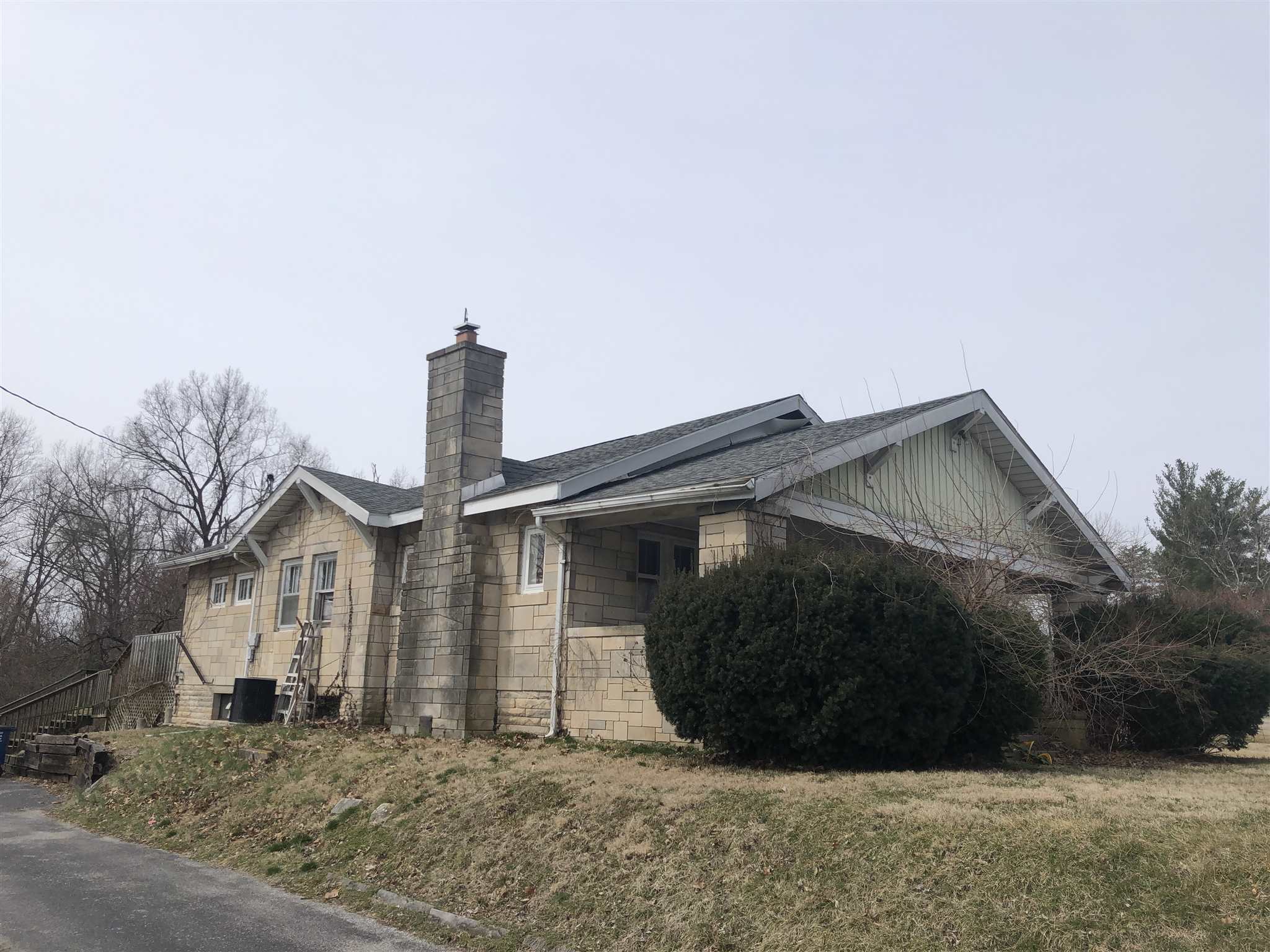 525 Oolitic Road Bedford, IN 47421 - Photo 1 of 10 Gallery Image 1