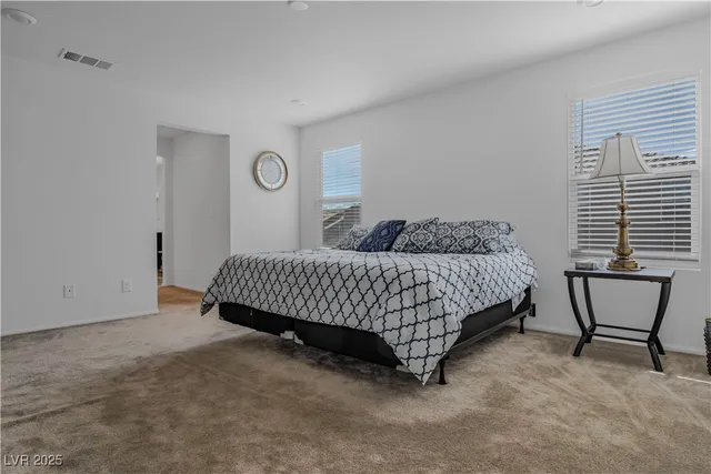 $2,800 | 10289 Massachusetts Lane, Las Vegas, NV 89141