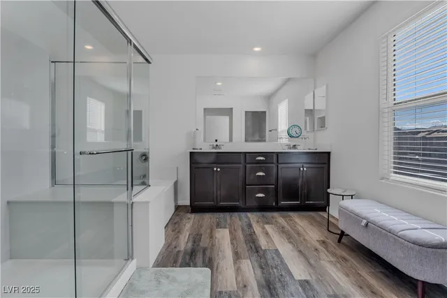 $2,800 | 10289 Massachusetts Lane, Las Vegas, NV 89141