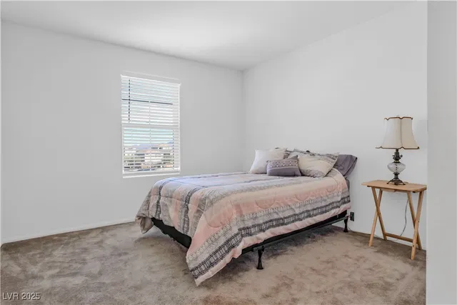 $2,800 | 10289 Massachusetts Lane, Las Vegas, NV 89141