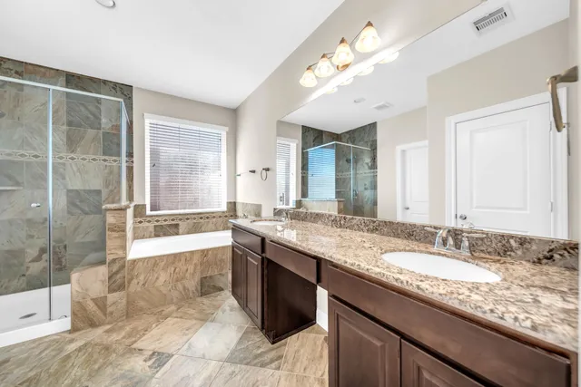 $2,250 | 19043 Minero Lane, Montgomery, TX 77356