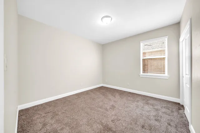 $2,250 | 19043 Minero Lane, Montgomery, TX 77356