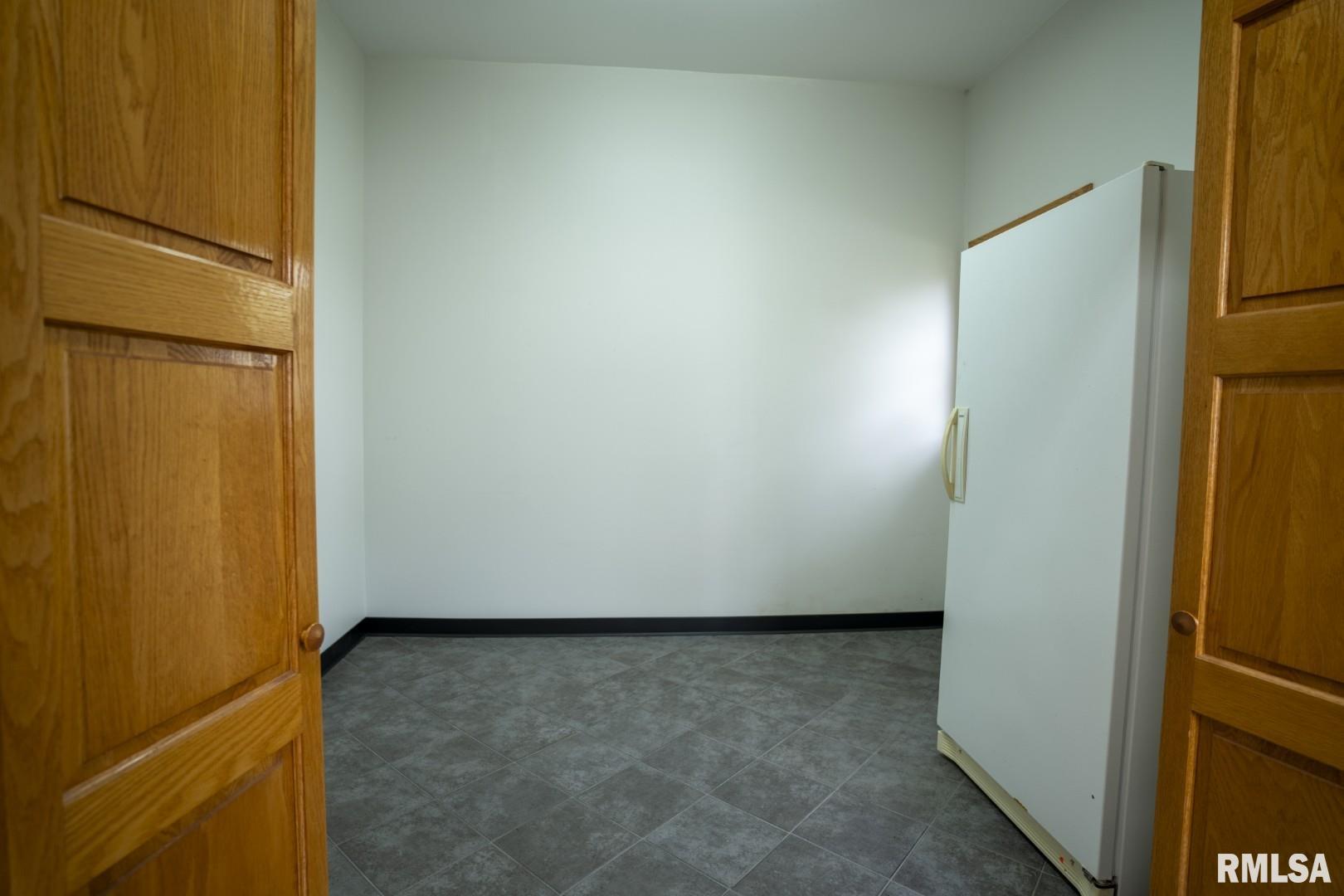 1359 South Bridge Road Niantic, IL 62551 - Photo 40 of 84