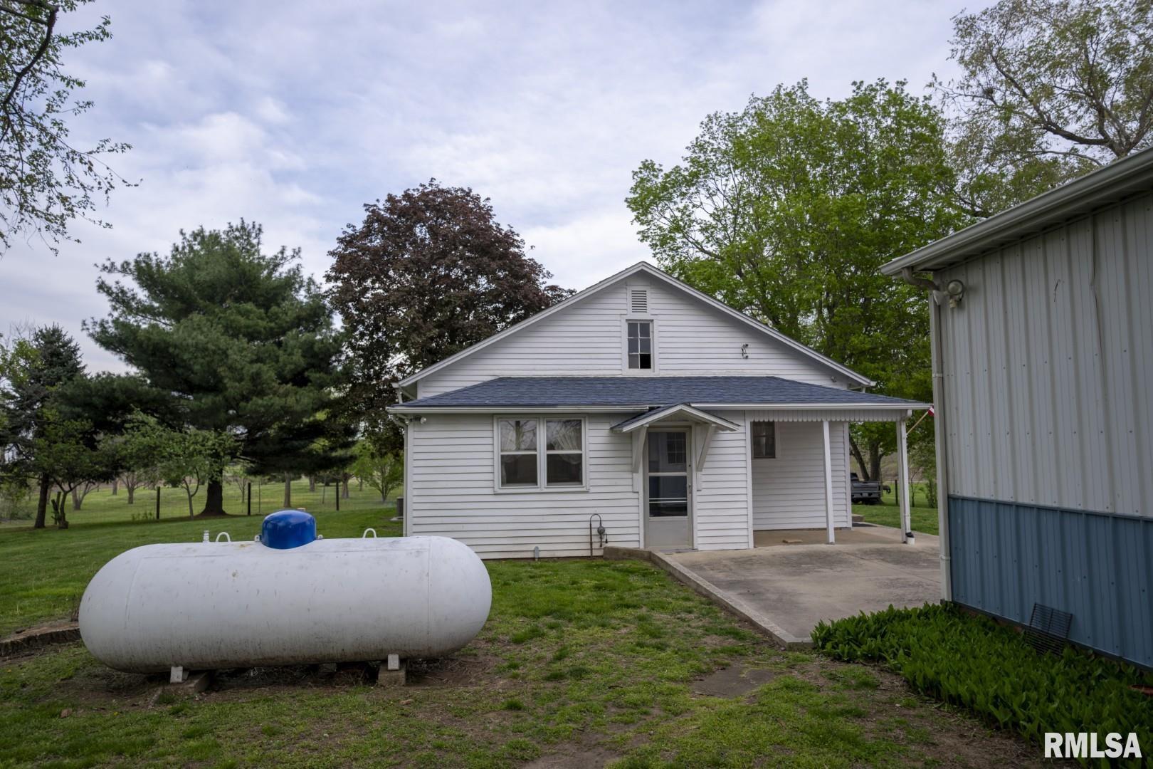 1359 South Bridge Road Niantic, IL 62551 - Photo 4 of 84