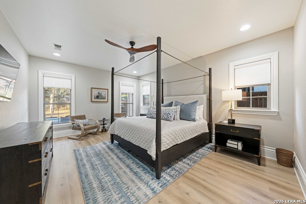 407 Burr Road Terrell Hills, TX 78209 - Photo 24 of 58