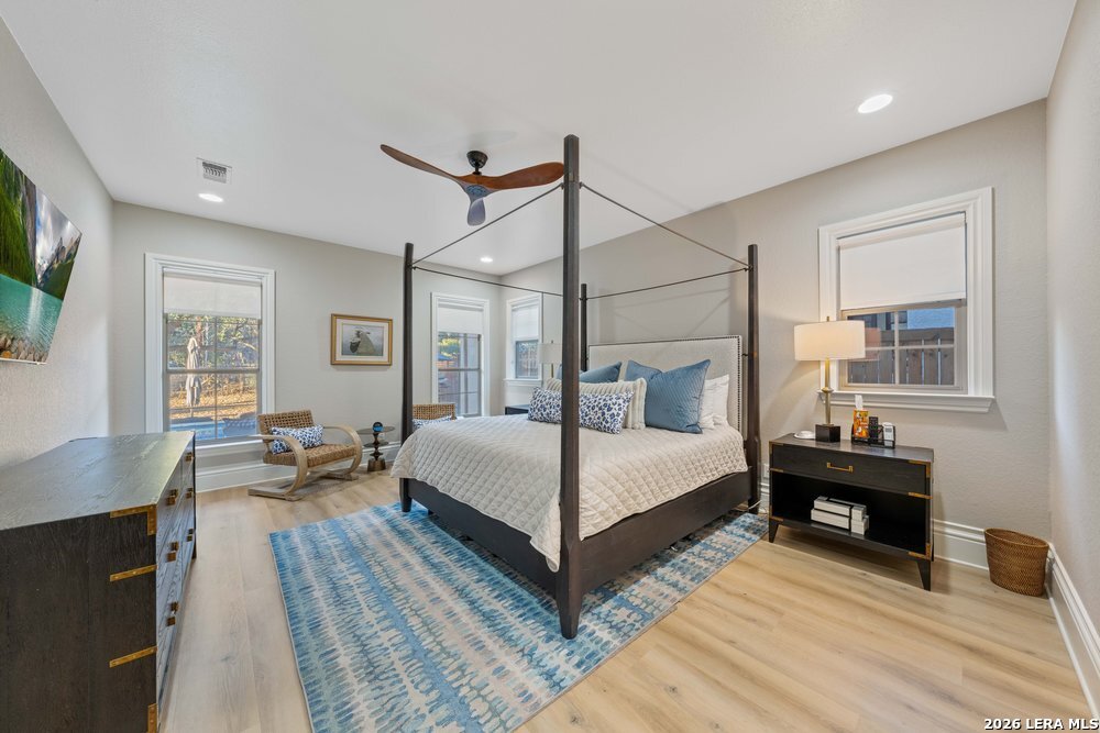 407 Burr Road Terrell Hills, TX 78209 - Photo 25 of 58