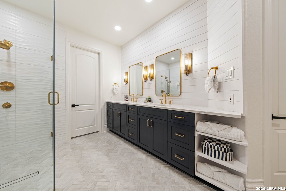 407 Burr Road Terrell Hills, TX 78209 - Photo 30 of 58